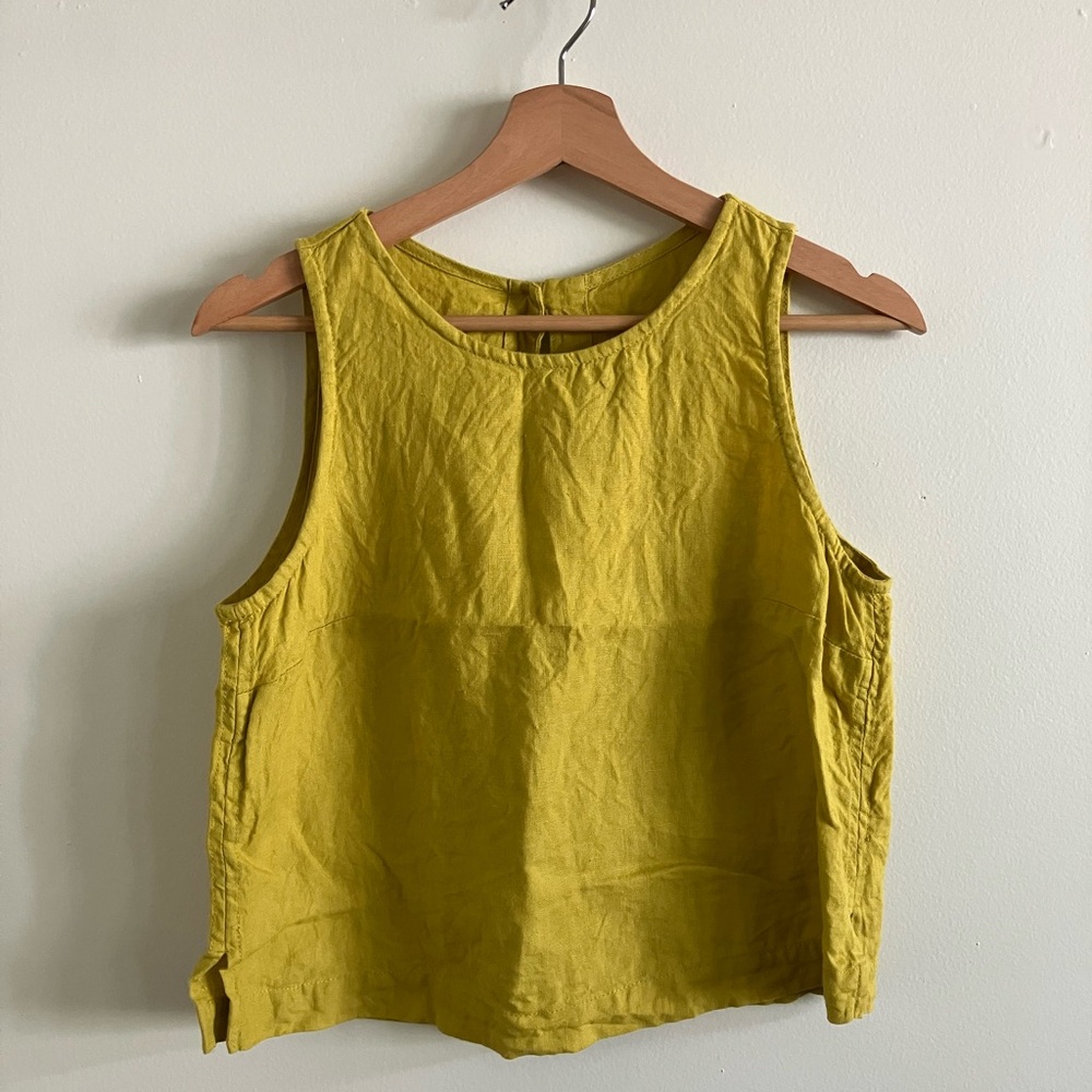 notPERFECTLINEN Greenish Mustard Bay 2 Tank Top Size Medium